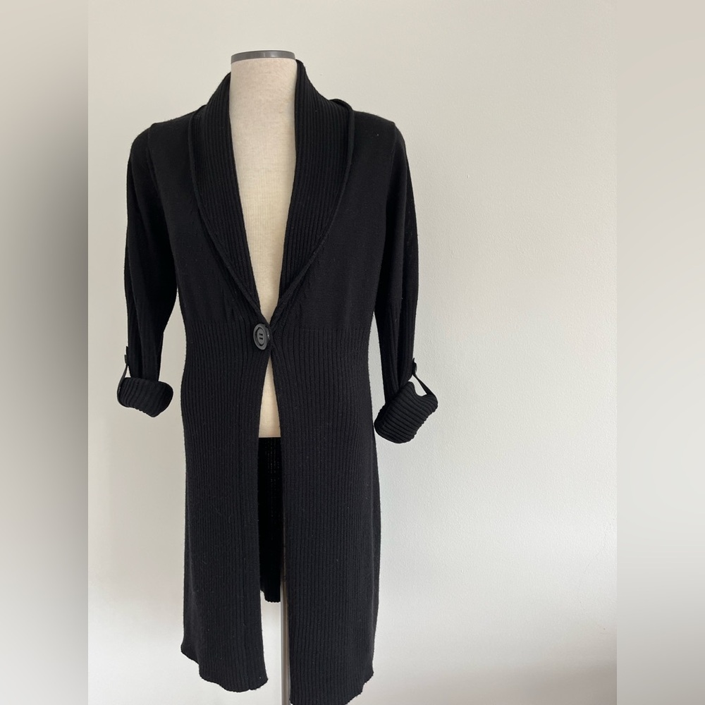 Black Long Cardigan with Button Detail 3/4 sleeves - Picture 2 of 8